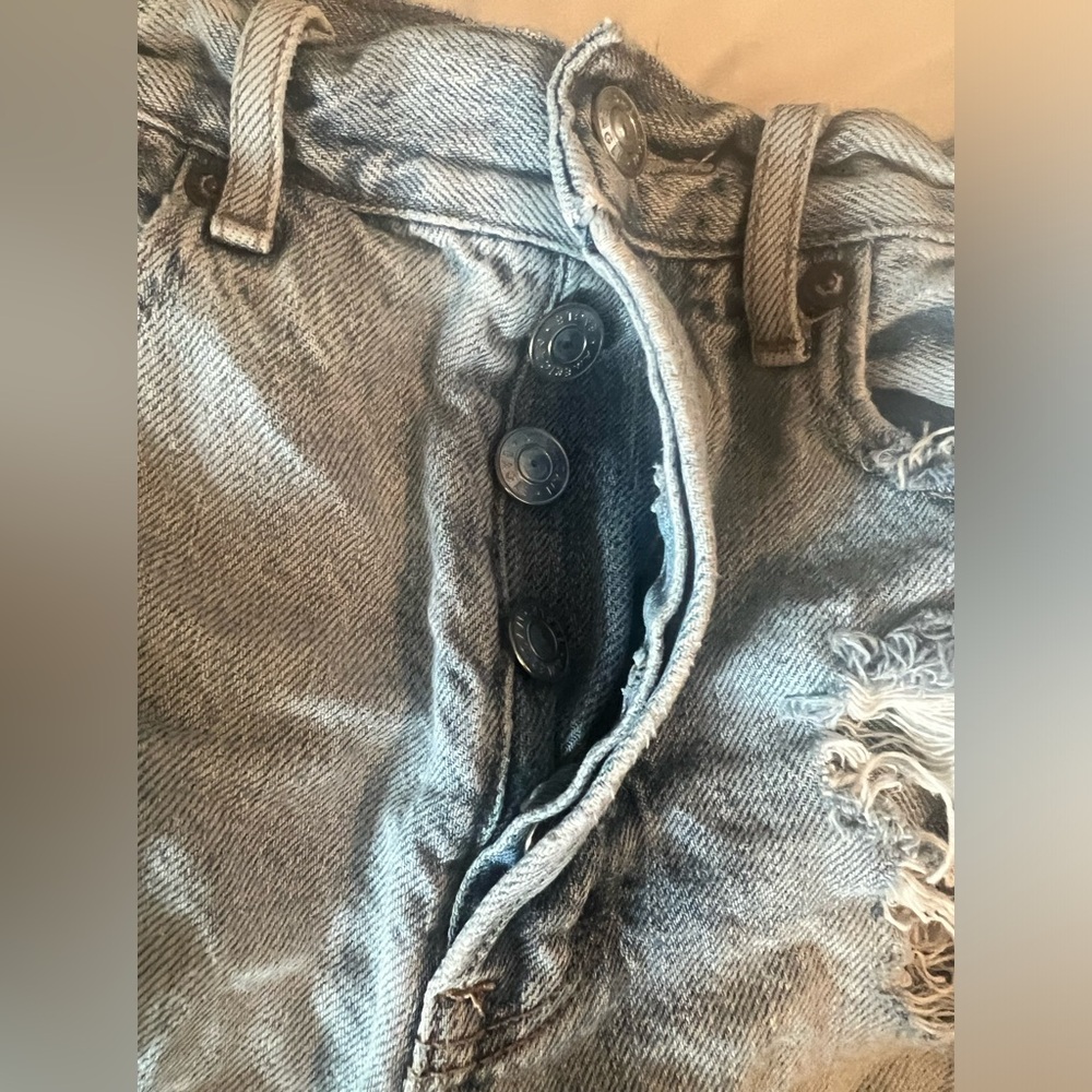 American eagle size 4 worn shorts